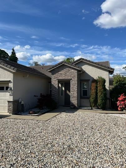 209 Elvenden Ct - Photo 2 of 4