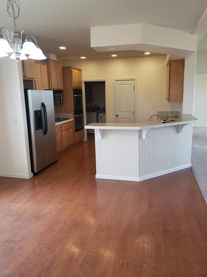 17 Osterhout Dr - Photo 3 of 36