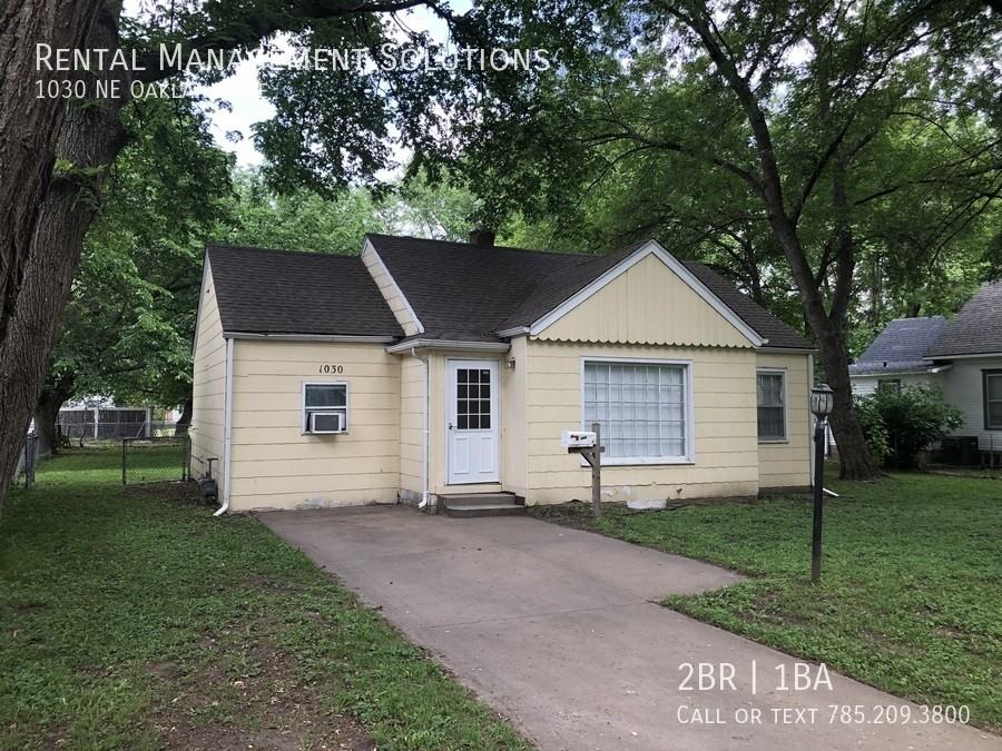 1030 Ne Oakland Ave - Photo 2 of 15