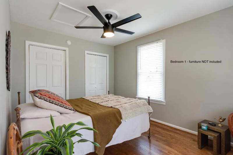 219 Raymond St - Photo 3 of 9