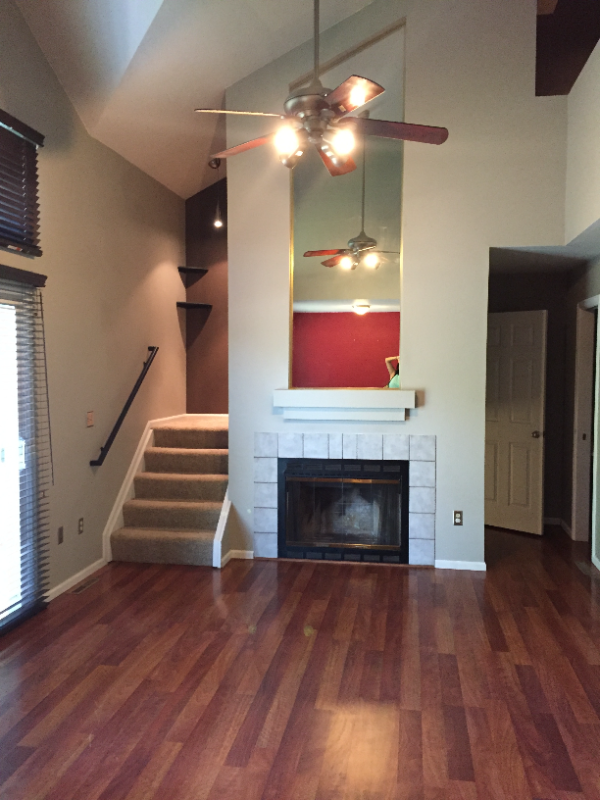 2677 S Deframe Cir - Photo 2 of 8