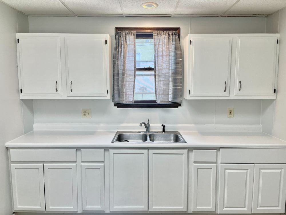 217 11th St Ne - Photo 2 of 19