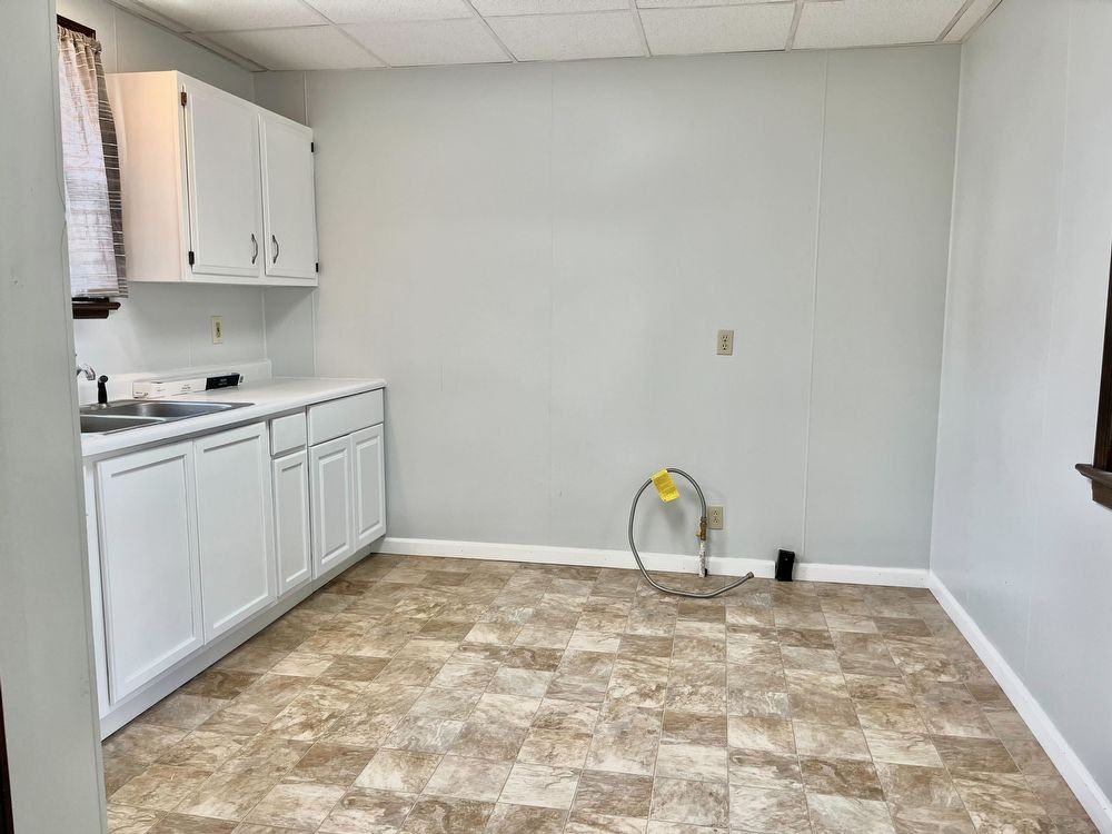 217 11th St Ne - Photo 3 of 19