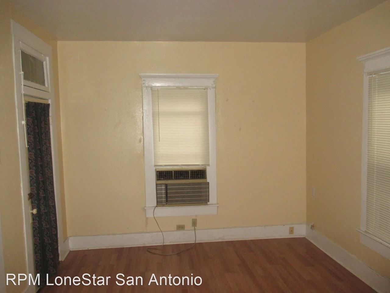 1019 W Poplar St - Photo 2 of 16