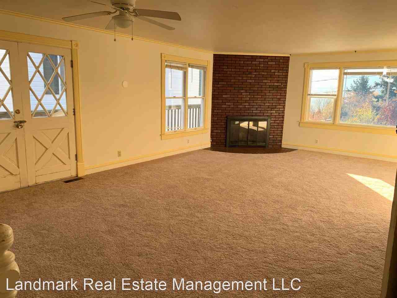 935-939 20th Street - Photo 2 of 12