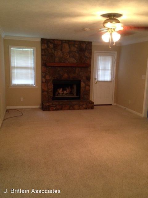 1440 Cheyenne Trl - Photo 3 of 15