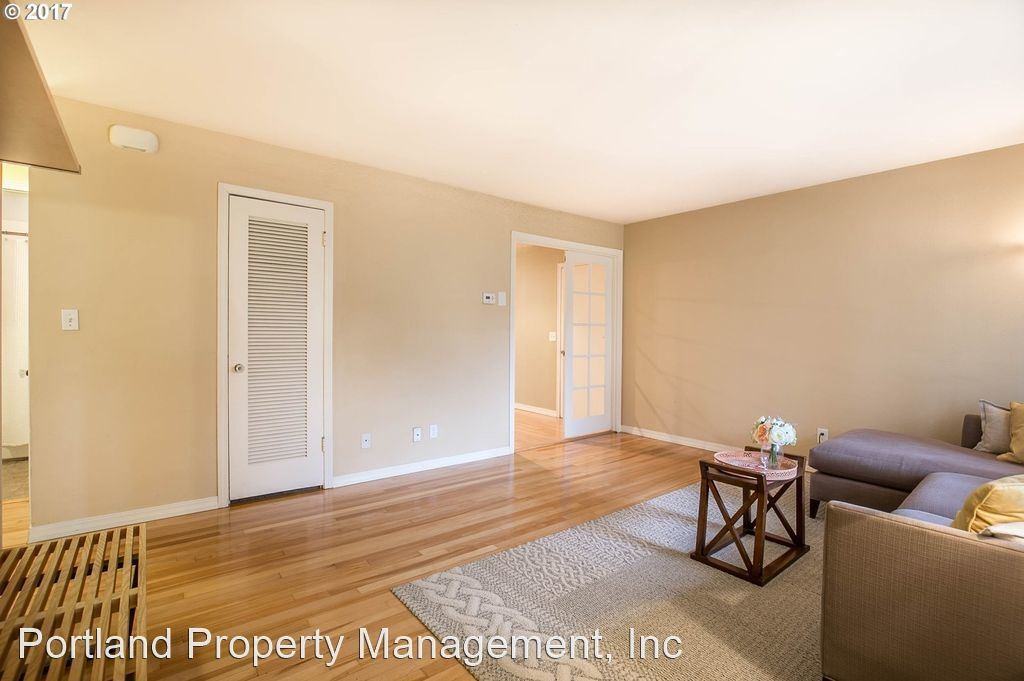 3803 Se Lexington St - Photo 3 of 16