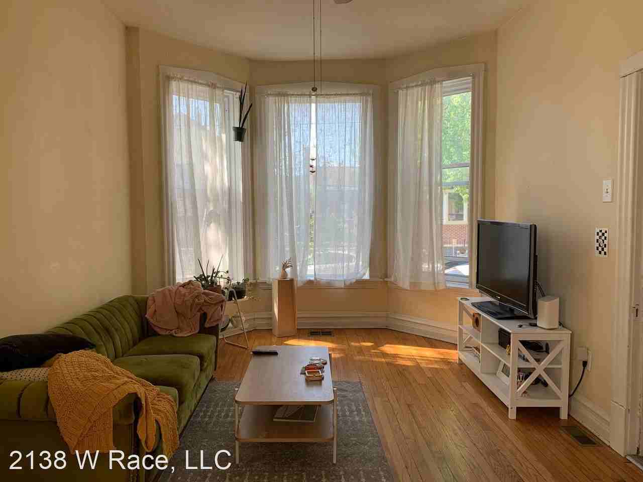 2138 W Race - Photo 2 of 24