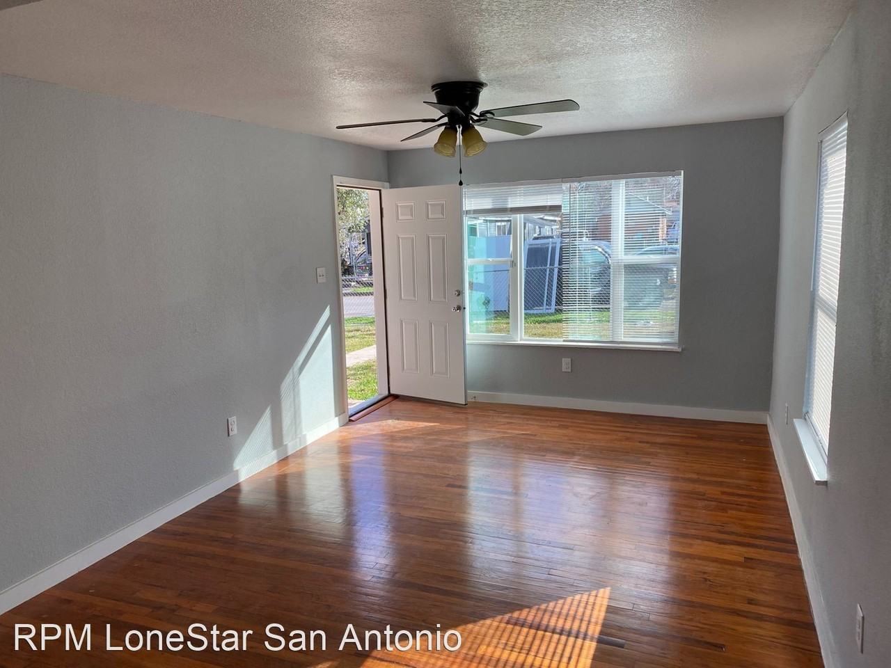 243 Octavia Pl - Photo 3 of 22