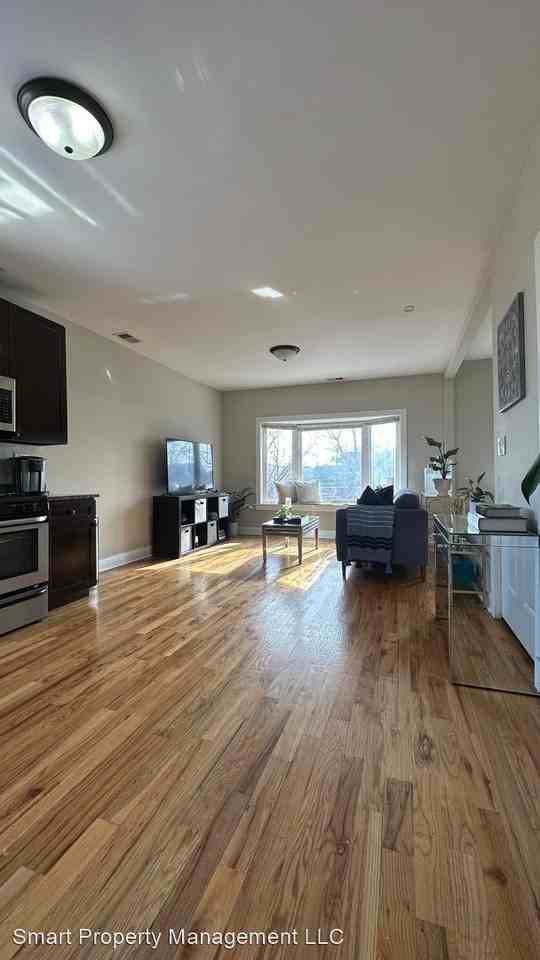 3904 W Armitage Ave - Photo 3 of 22