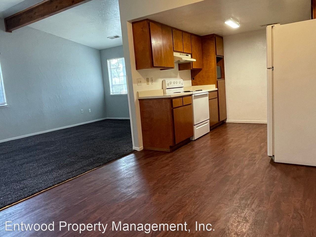 1045-1055 Toomes Ave - Photo 3 of 19