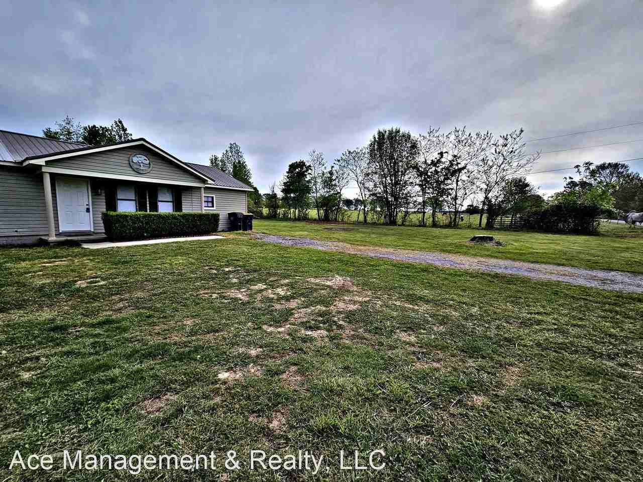 207 Eddy Rd - Photo 2 of 19