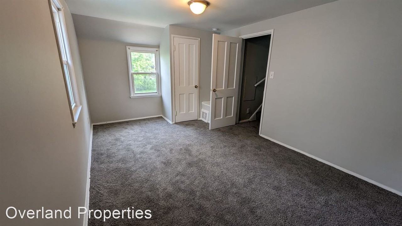 19512 Shakerwood Rd - Photo 3 of 19