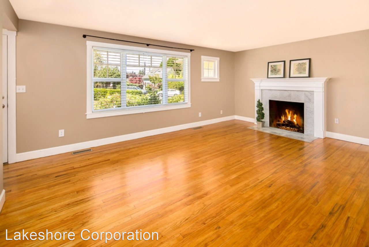 1830 7th St W - Photo 2 of 10
