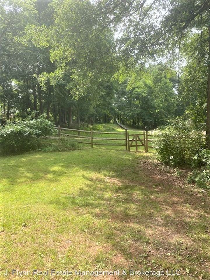 9428 Lodgepole Pl - Photo 2 of 19