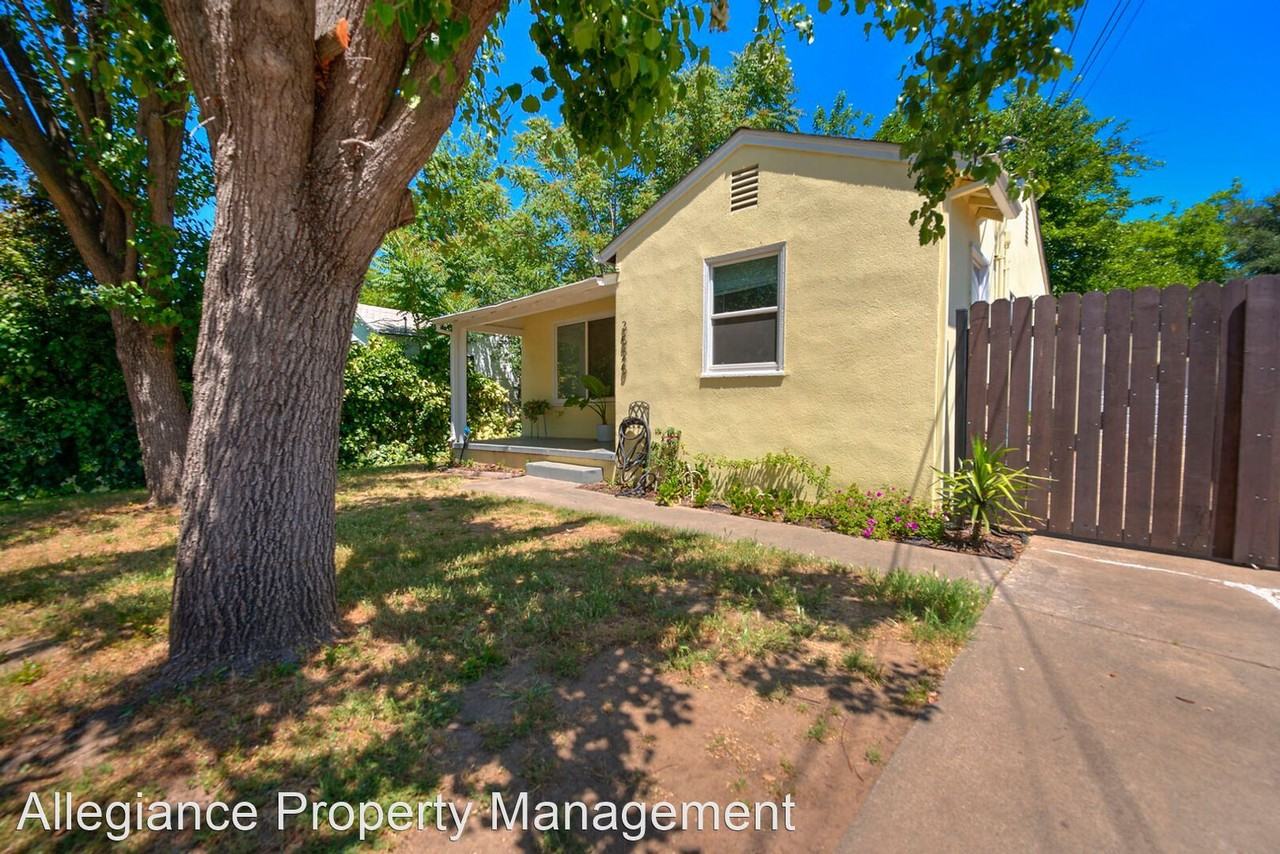 3525 34th St - Photo 3 of 22