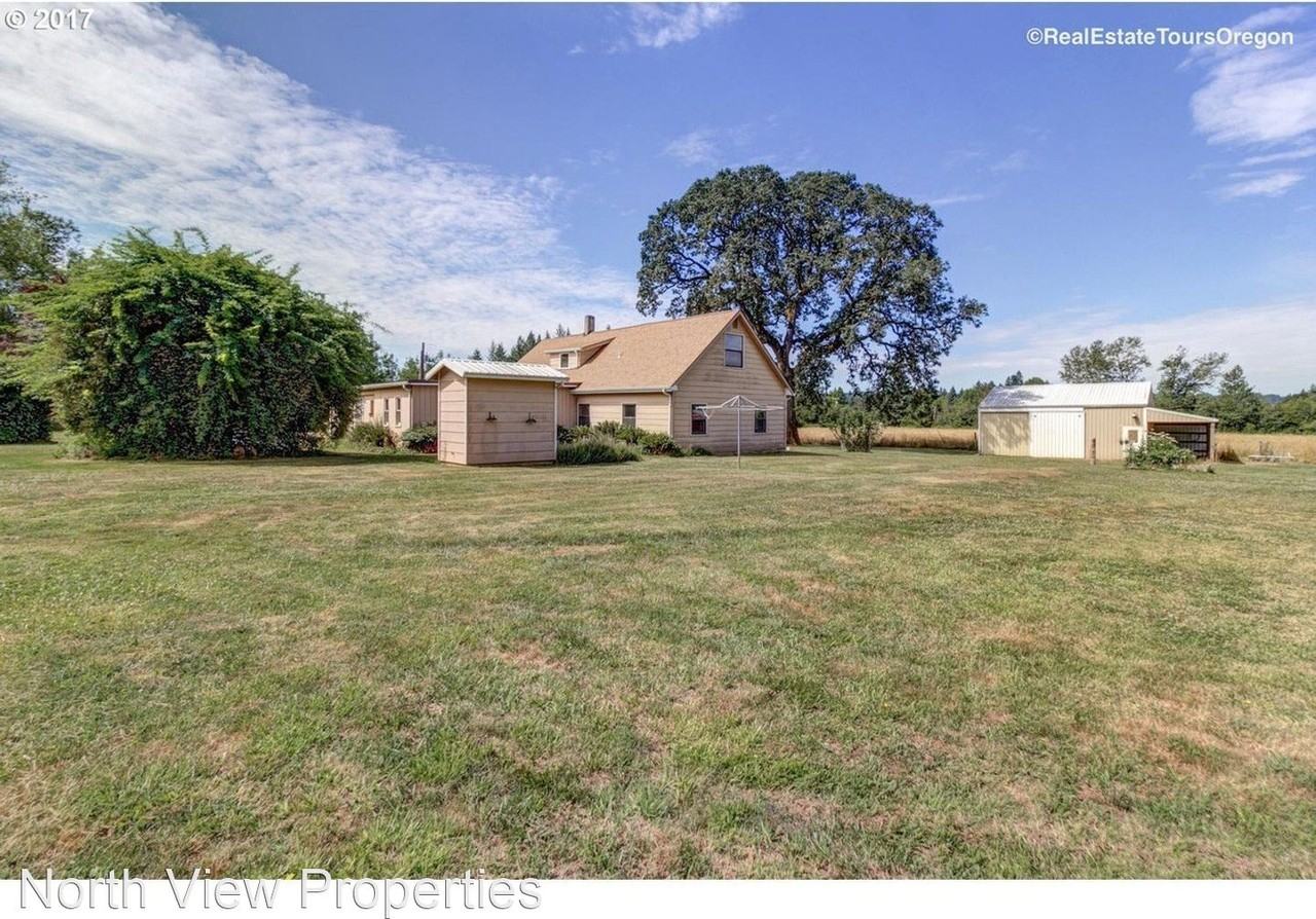 32125 Hinman Rd - Photo 2 of 8