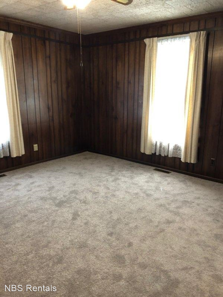 2336 Aragon St - Photo 2 of 6