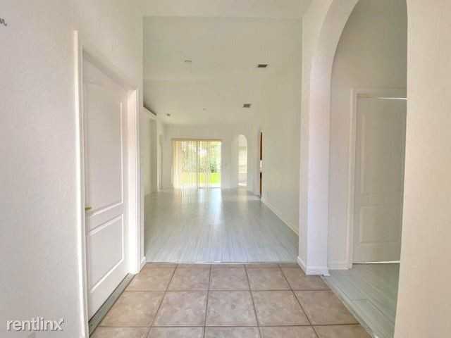 6227 Arlington Way - Photo 2 of 9