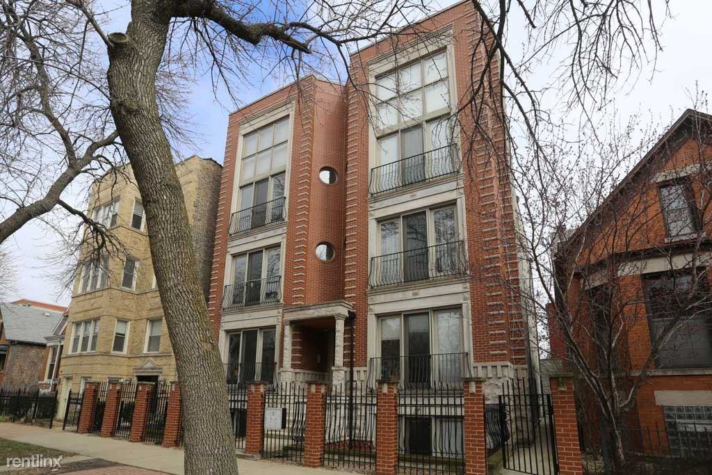 943 N Leavitt St #S3