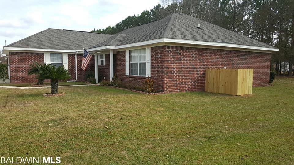 502 Meadow Ln - Photo 3 of 24