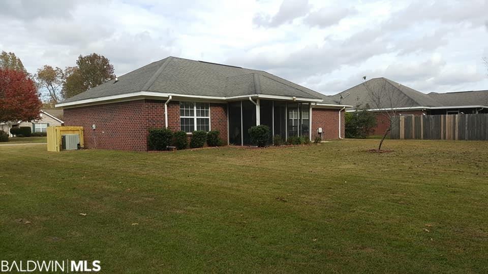 502 Meadow Ln - Photo 4 of 24