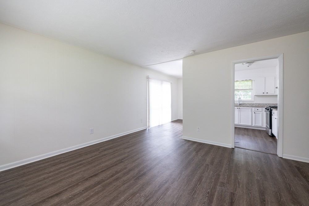 4107 Cornell Blvd Sw - Photo 2 of 16