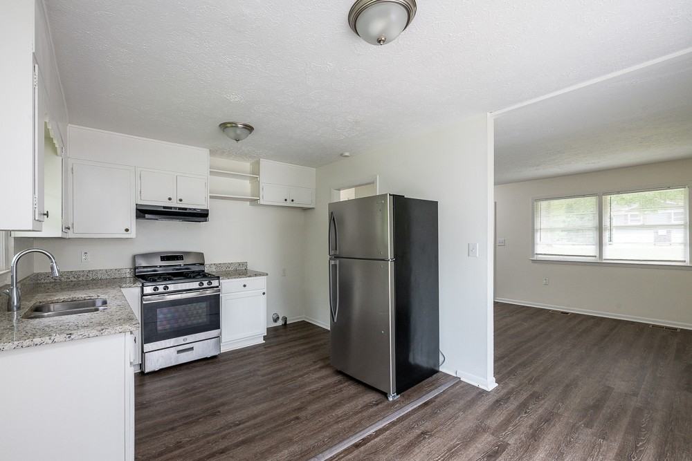 4107 Cornell Blvd Sw - Photo 4 of 16