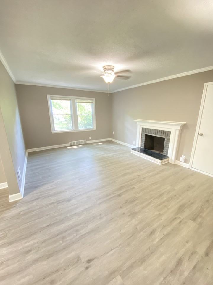 5710 Hadley St - Photo 3 of 12