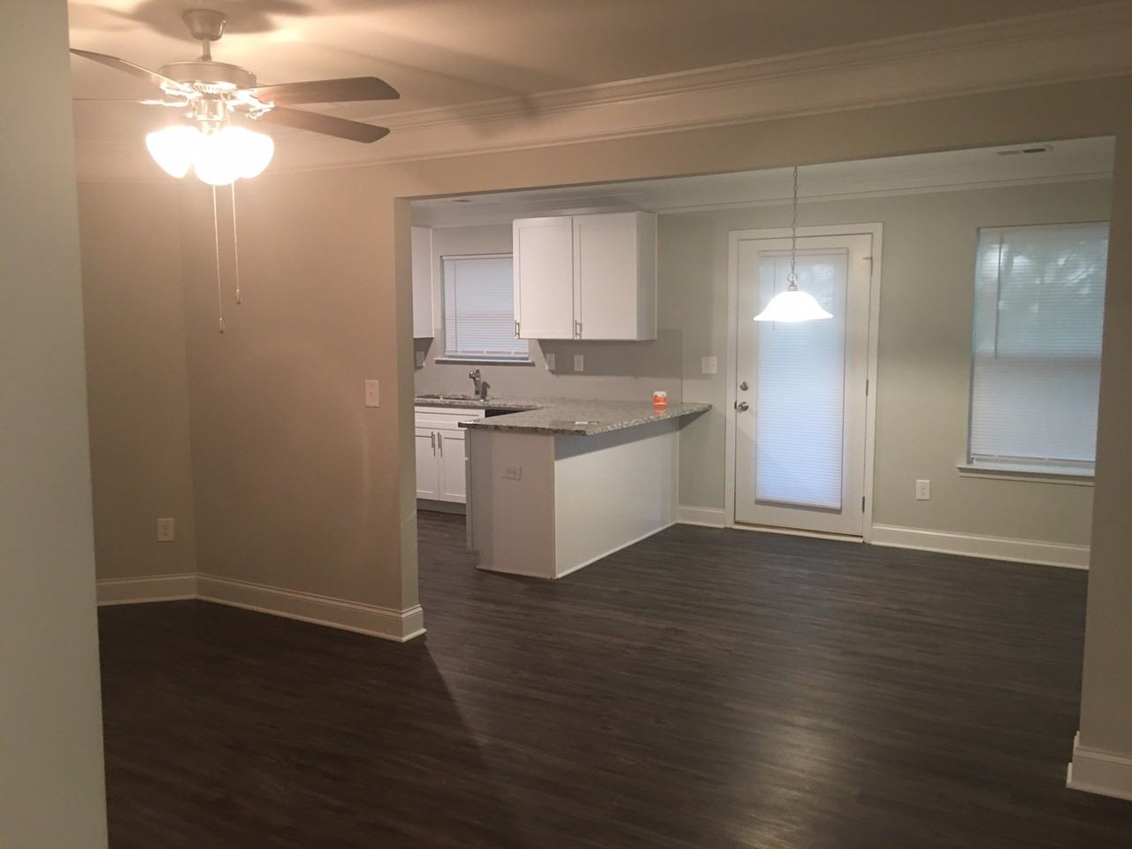 5285 Hanover St - Photo 3 of 9