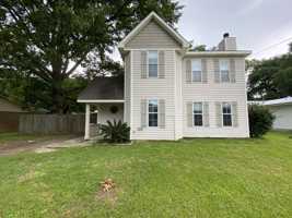 featured image of 21162 Meadowbrook Dr