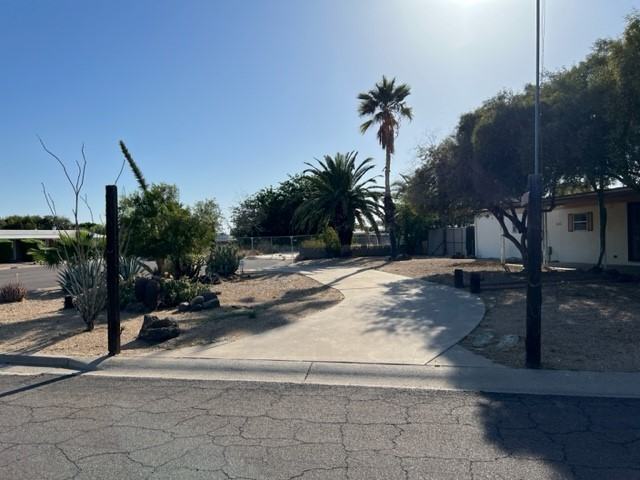 18238 N 6th St - Photo 3 of 21