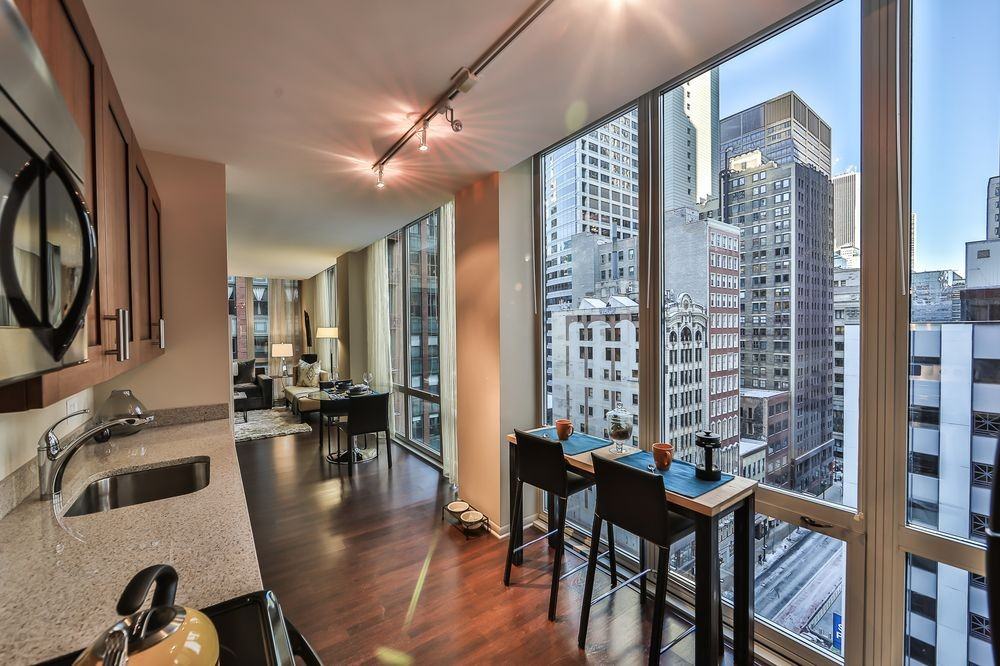 West Washington St. & Wells #2506 - Photo 2 of 24