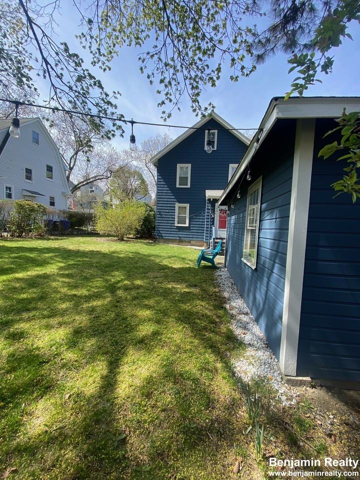 38 Eliot St - Photo 7 of 49