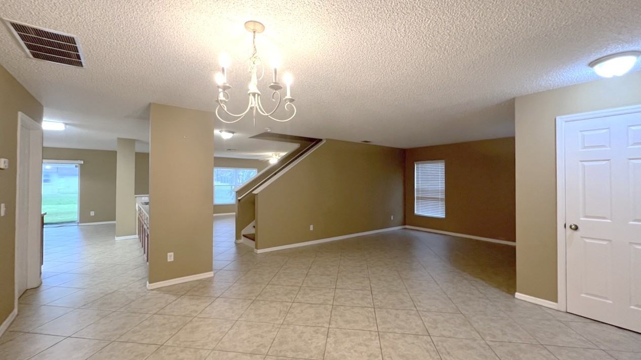 831 Horseshoe Falls Dr #1 - Photo 5 of 27