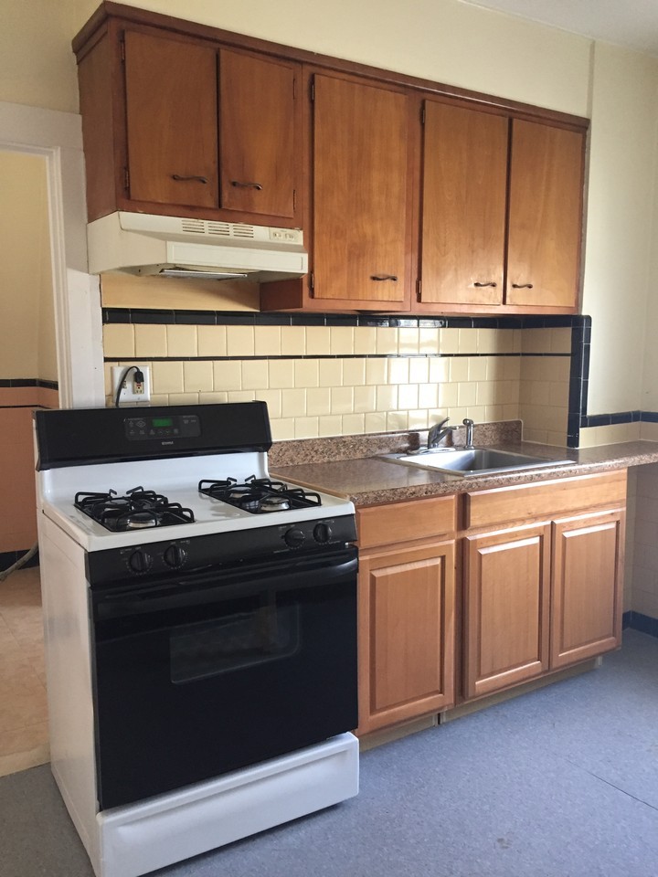 767 Broad Street #3 - Photo 2 of 8