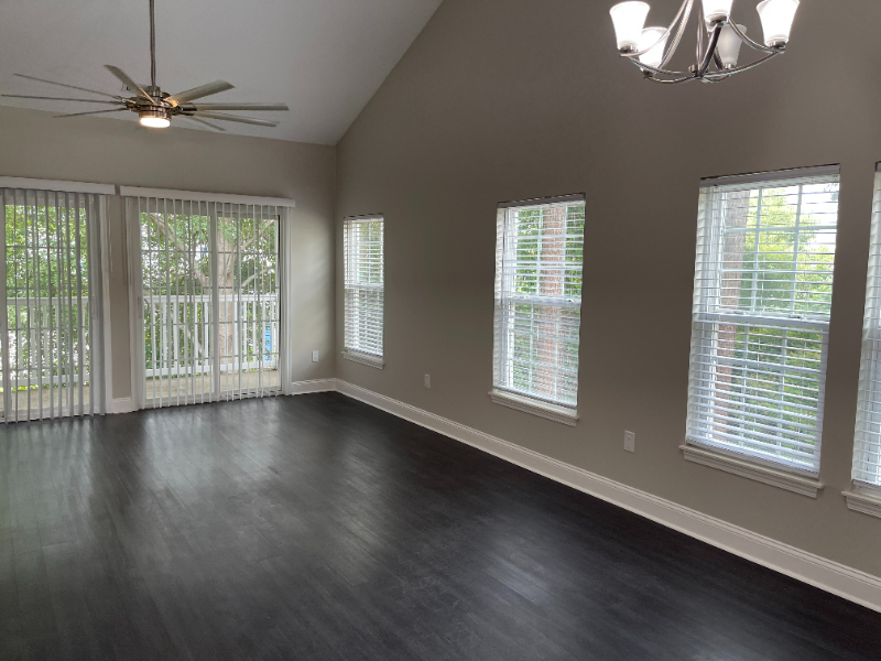 5026 Belleglen Ct #202 - Photo 7 of 15