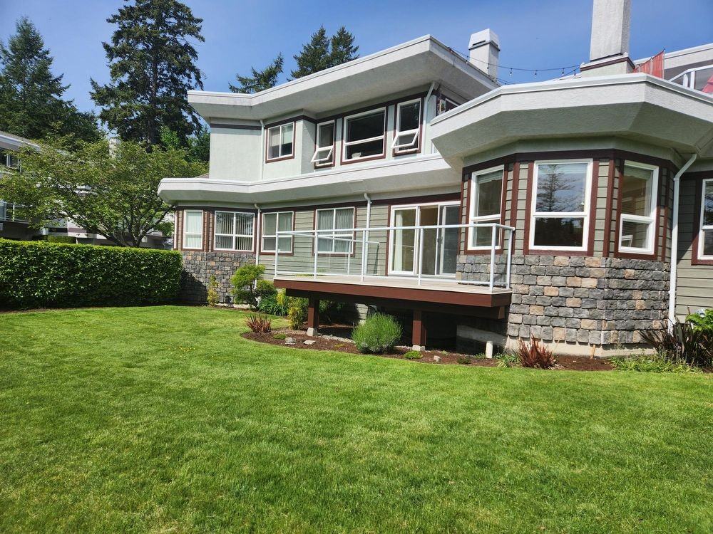 1063 Valewood Trail, Saanich, BC V8X 5G5 2 Bedroom Apartment for 2,900/month Zumper