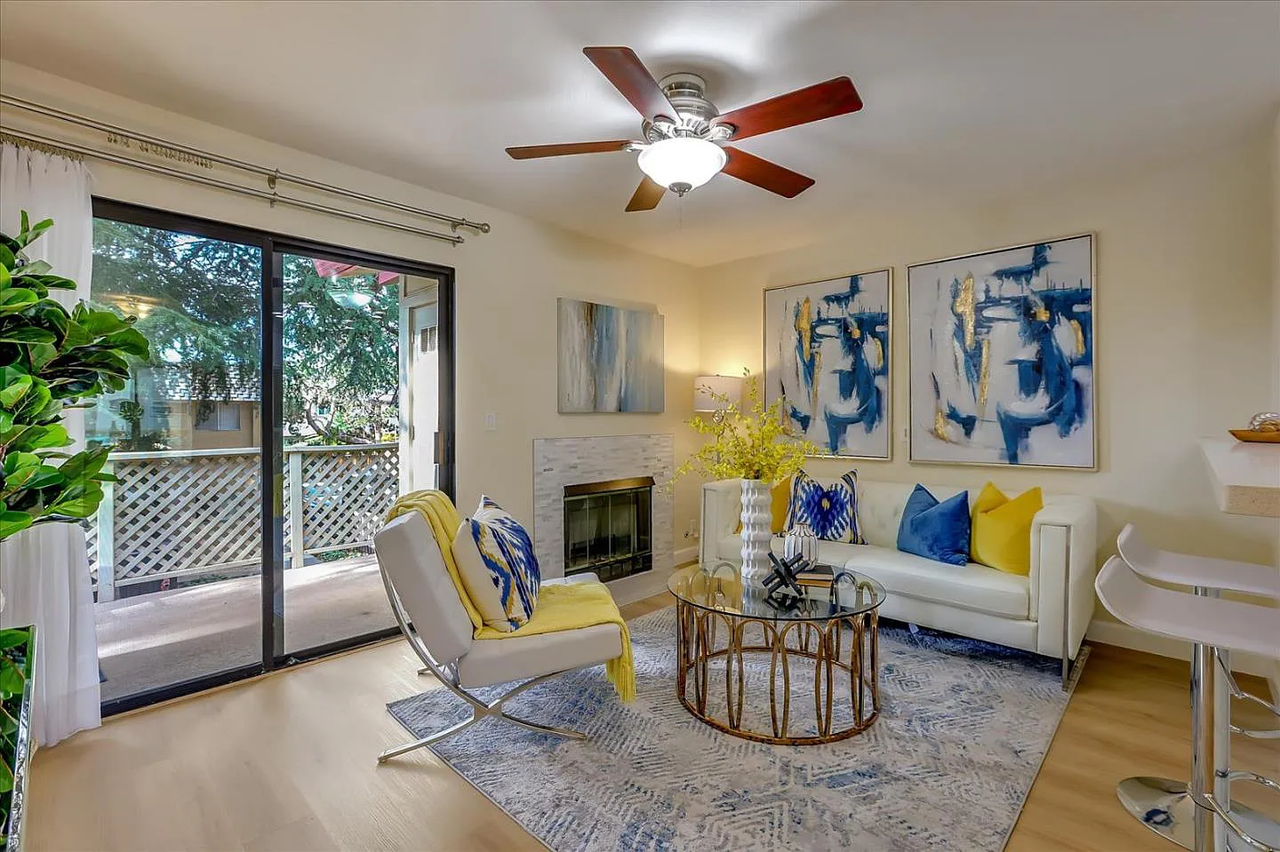 387 Boynton Ave #387 - Photo 2 of 4