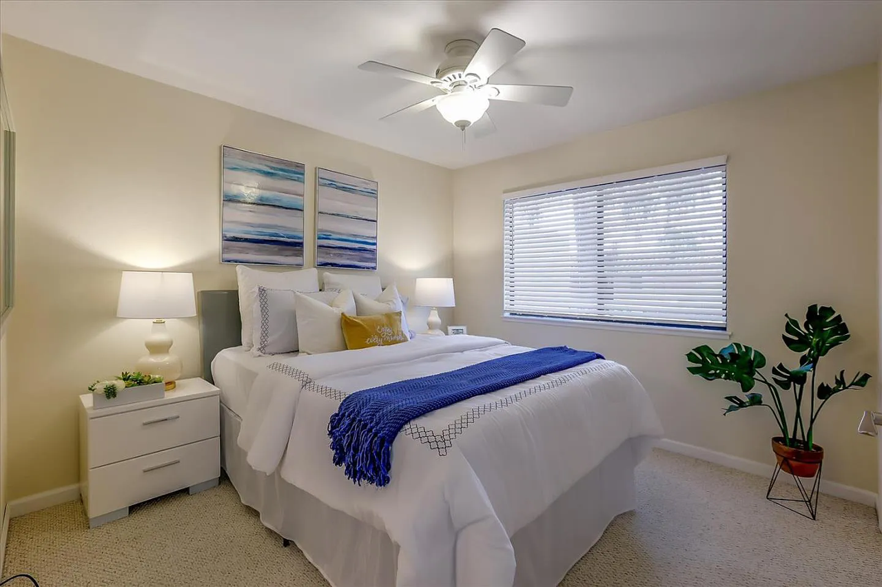 387 Boynton Ave #387 - Photo 3 of 4