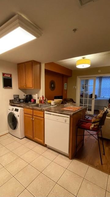 Totten Towers - Photo 2 of 4