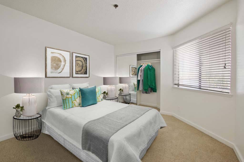 Masselin Park West - Photo 5 of 47