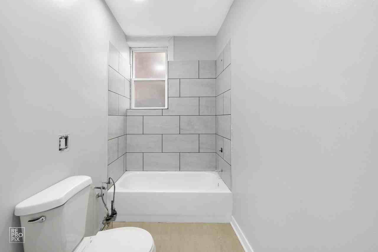 7031 S Chappel - Photo 3 of 15