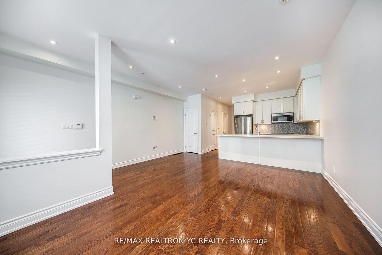 40 Hargrave Lane, Toronto, ON M4N 0A4 3 Bedroom House for 3,775/month