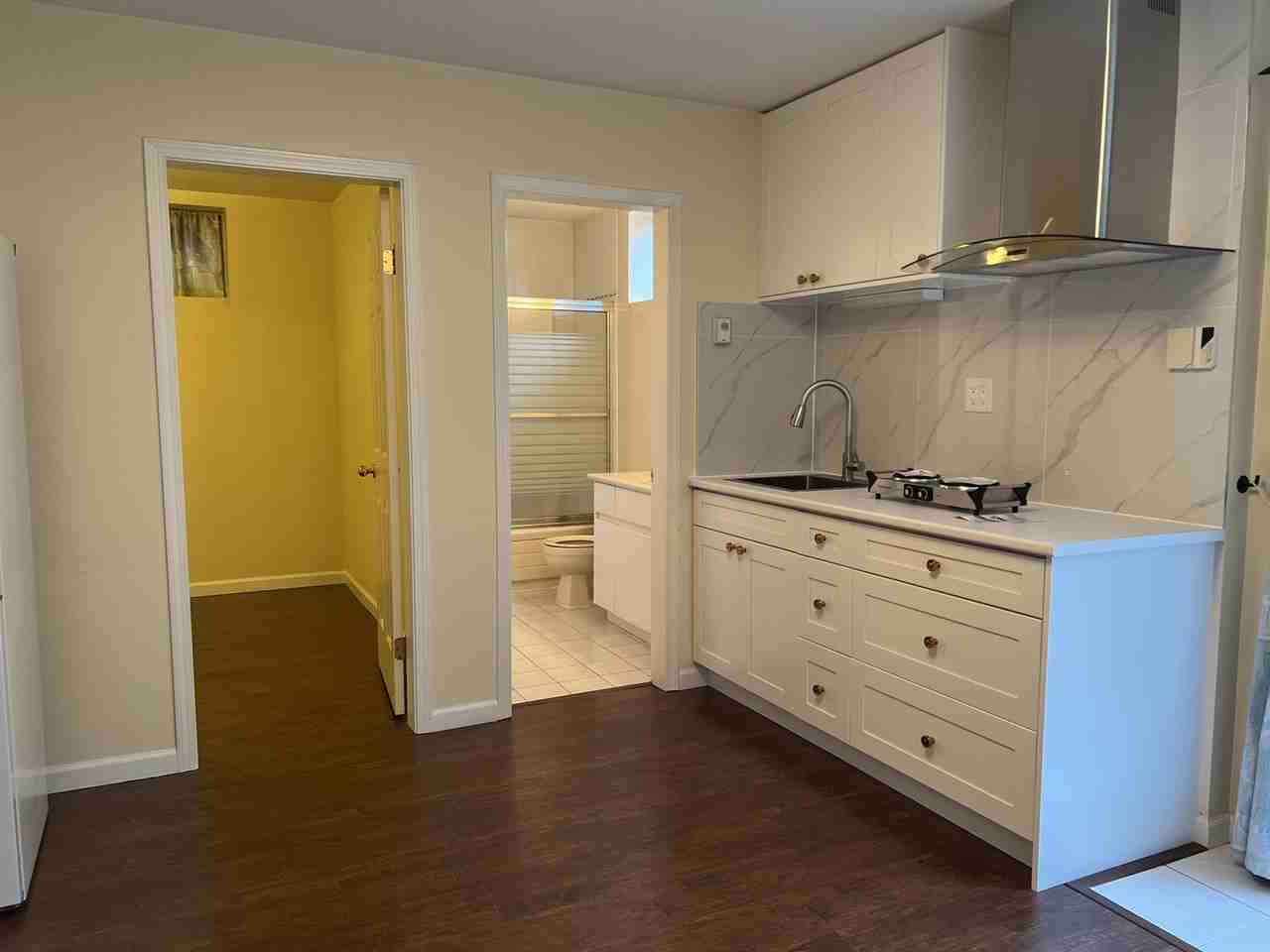 3219 West 39th Avenue, Vancouver, BC V6N 2Z9 1 Bedroom House for 1,800