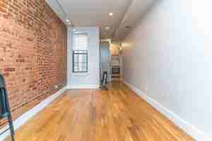 featured image of 1714 Linden St #2L