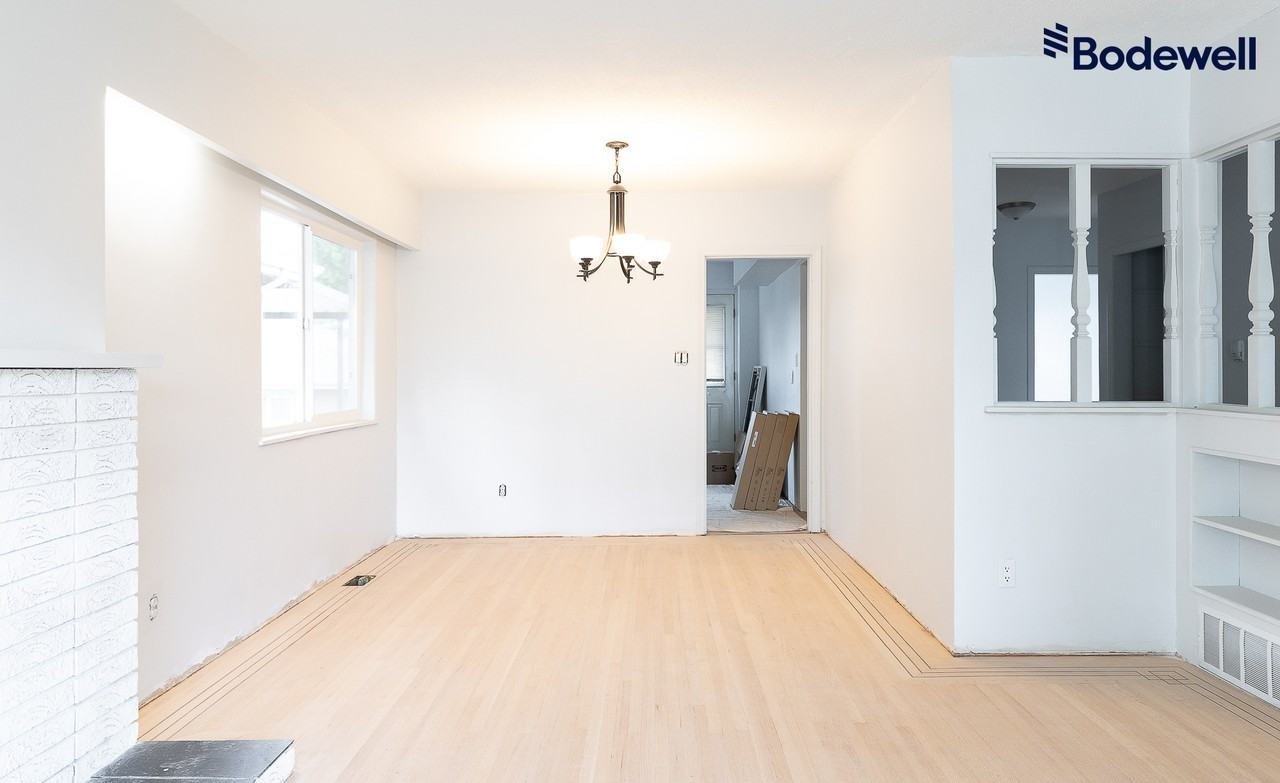 3168 51st Ave E - Photo 3 of 25