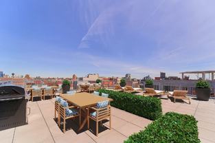 658 Driggs Ave #2E - Photo 1 of 1