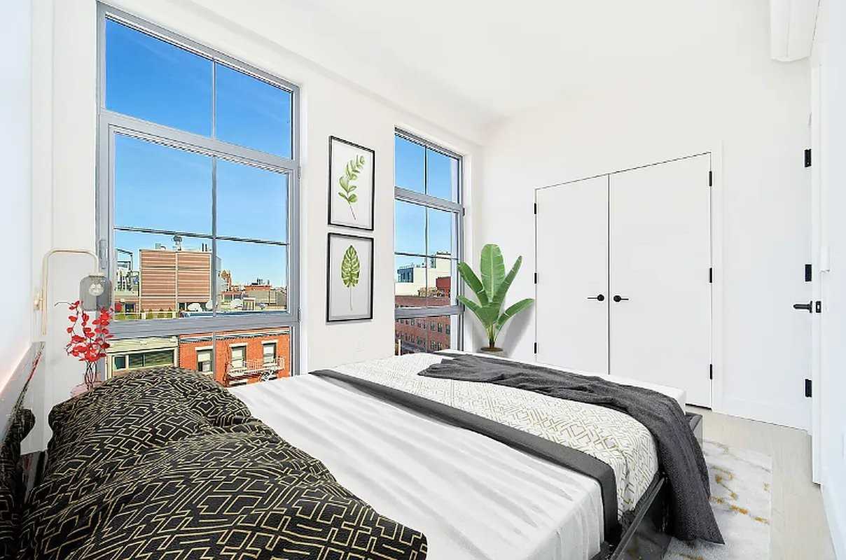 658 Driggs Ave #2E - Photo 7 of 9