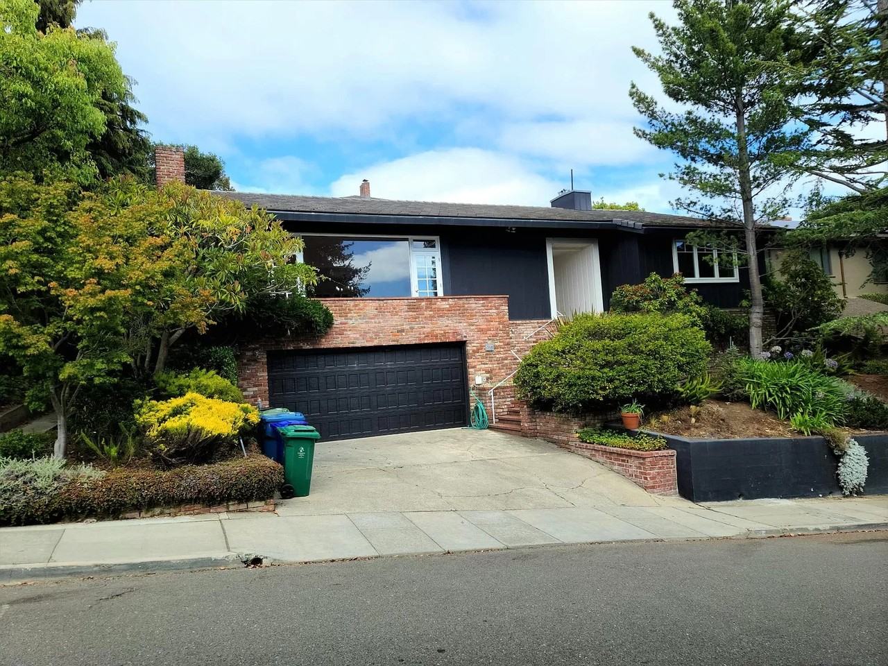 560 Mountain Ave #NA - Photo 3 of 21